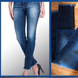 Angry Rabbjt Jeans w/Frayed Hem size 30/11